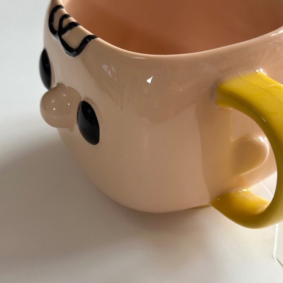 Charlie Brown Peanuts Mug Funky 2016 Absolutely Adorable - Picture 2 of 7